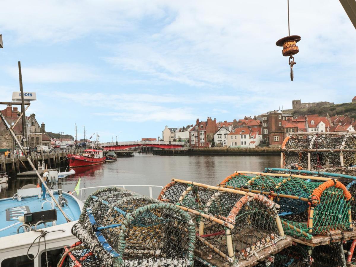 The Surfers Bolt Hole Leilighet Whitby Eksteriør bilde